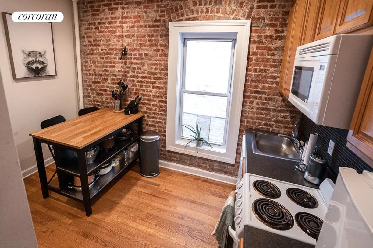 New York City Real Estate | View 57 West 106th Street, 4A | Kitchen