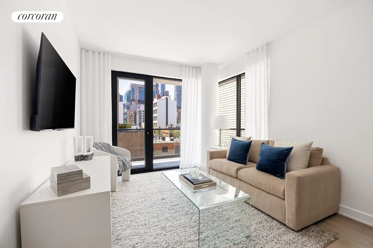 New York City Real Estate | View 27-09 40th Avenue, 3A | room 2
