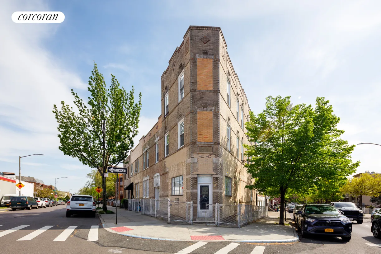 New York City Real Estate | View 31-11 43rd Street | 5 Beds, 4 Baths