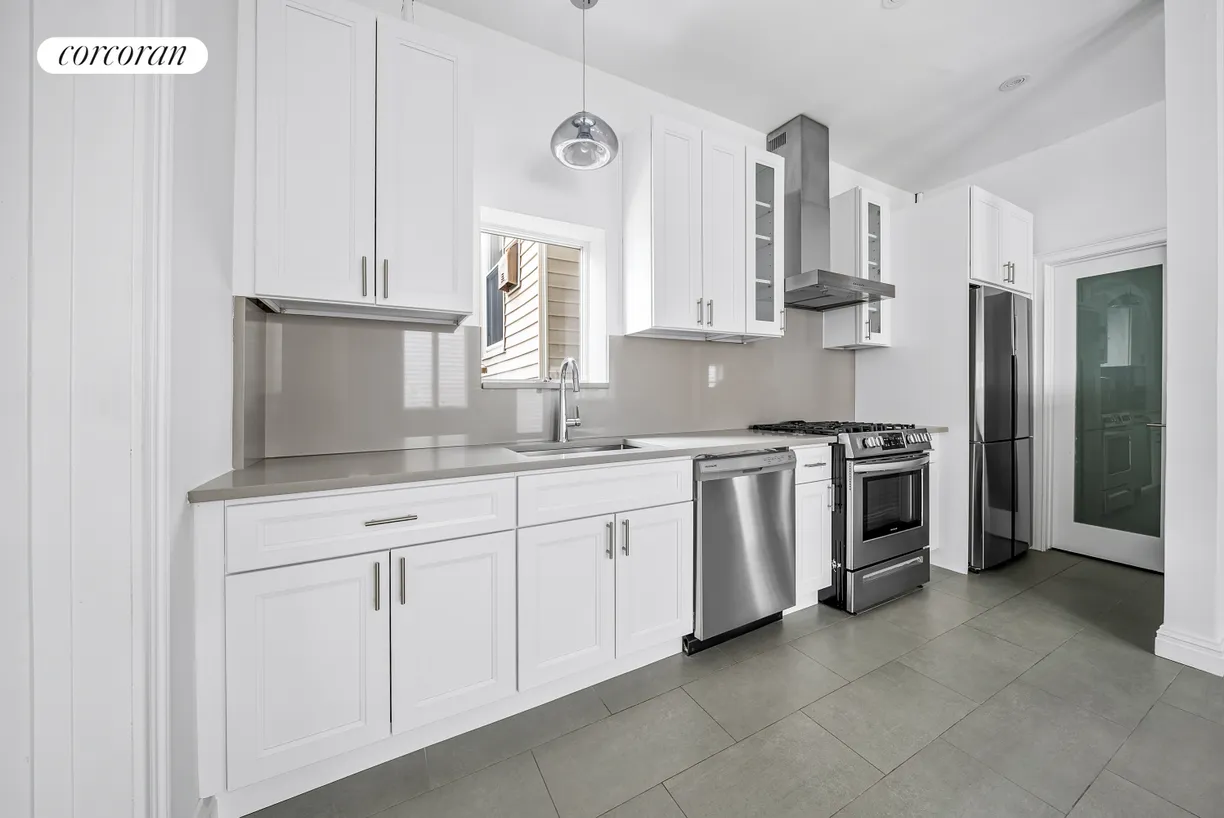 New York City Real Estate | View 318 Greenwood Avenue, 1 | 2 Beds, 2 Baths