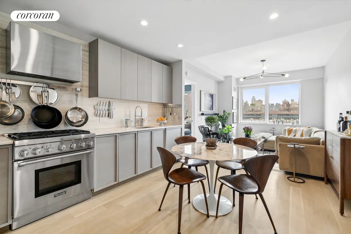 New York City Real Estate | View 1399 Park Avenue, 14A | room 2