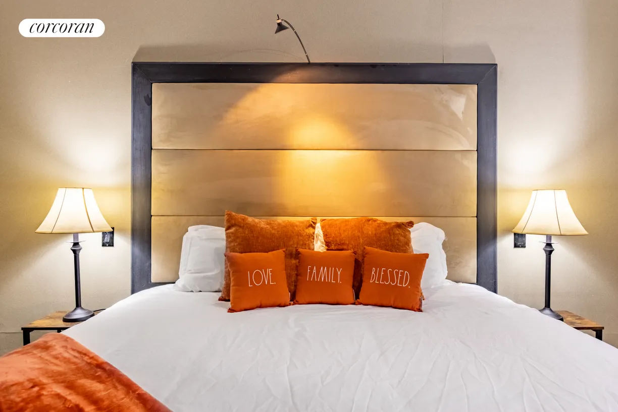 New York City Real Estate | View 12 West 44th Street, 1111 | Bedroom