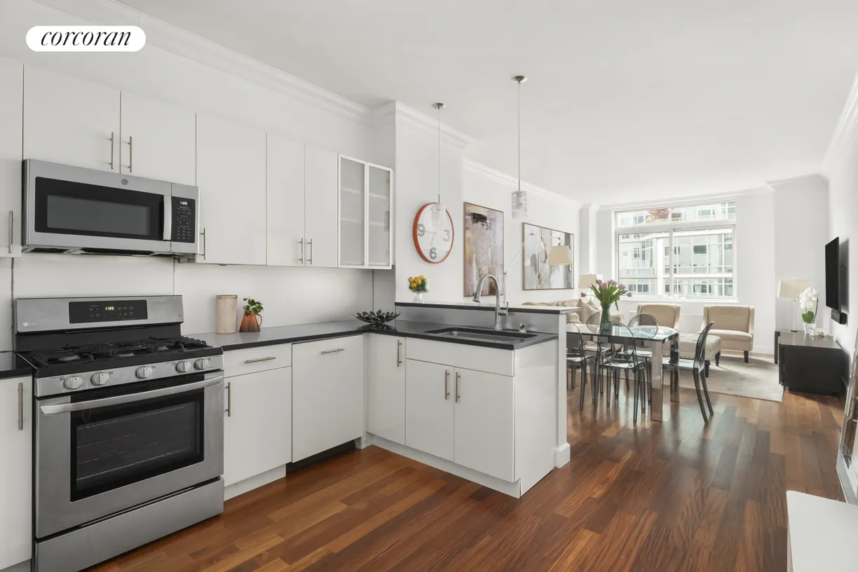 New York City Real Estate | View 212 East 57th Street, 8C | 2 Beds, 2 Baths