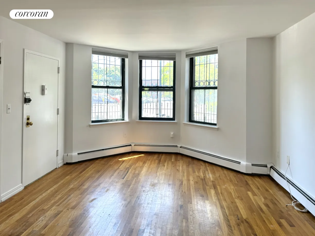 New York City Real Estate | View 371 Cumberland Street, 1 | 2 Beds, 1 Bath