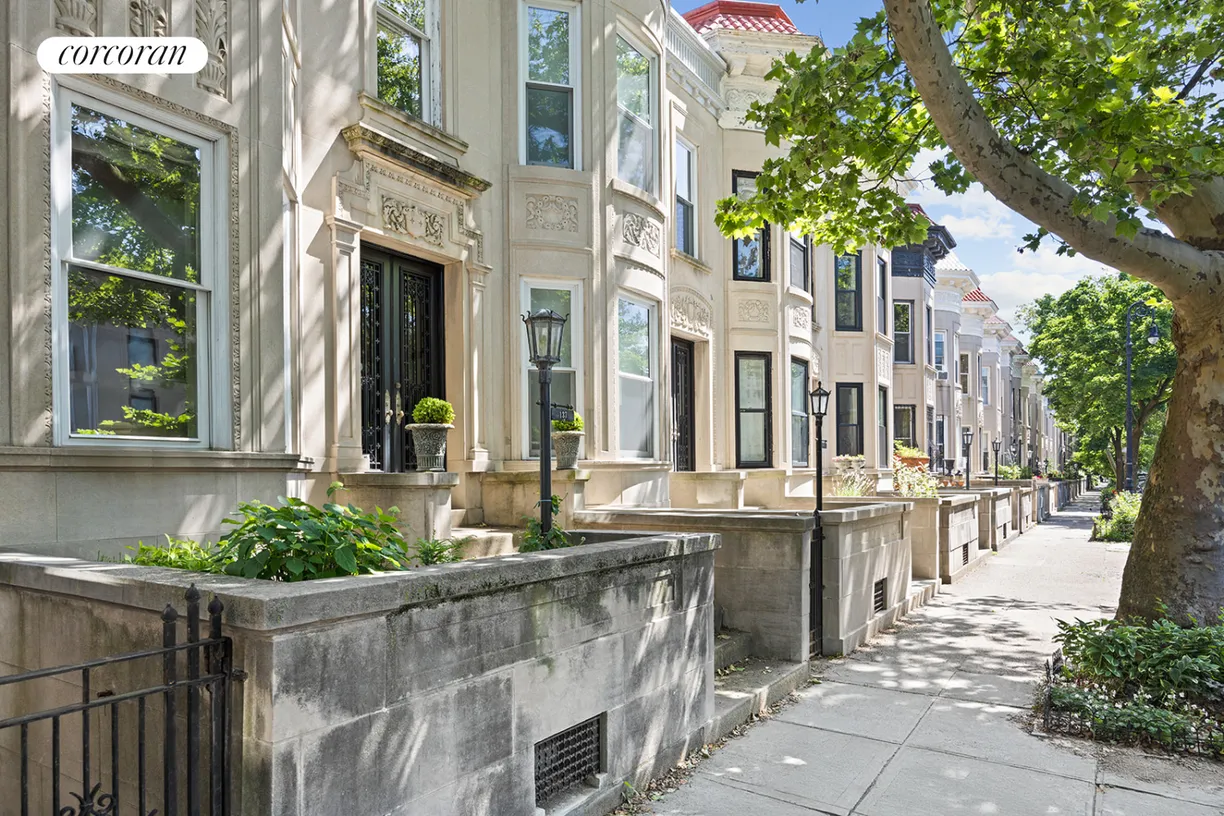 New York City Real Estate | View 137 Maple Street | Facade