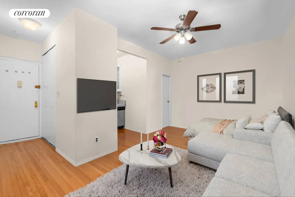 New York City Real Estate | View 160 East 91st Street, 3J | 1 Bath