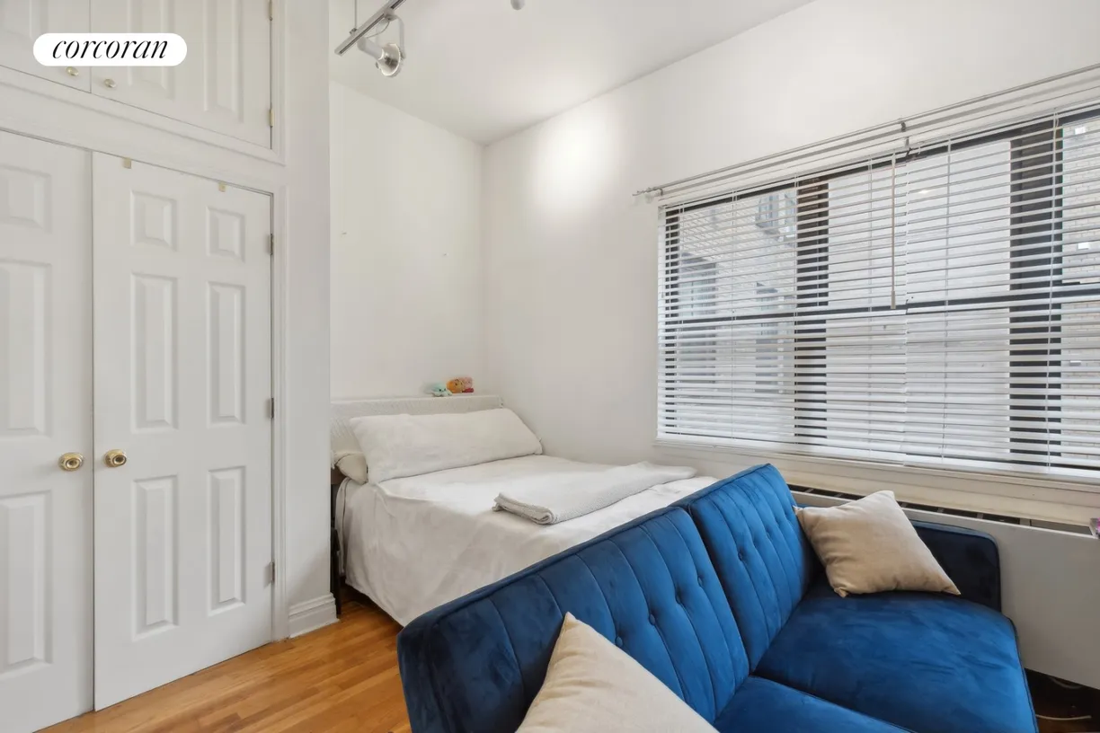 New York City Real Estate | View 56 Court Street, 5G | room 2