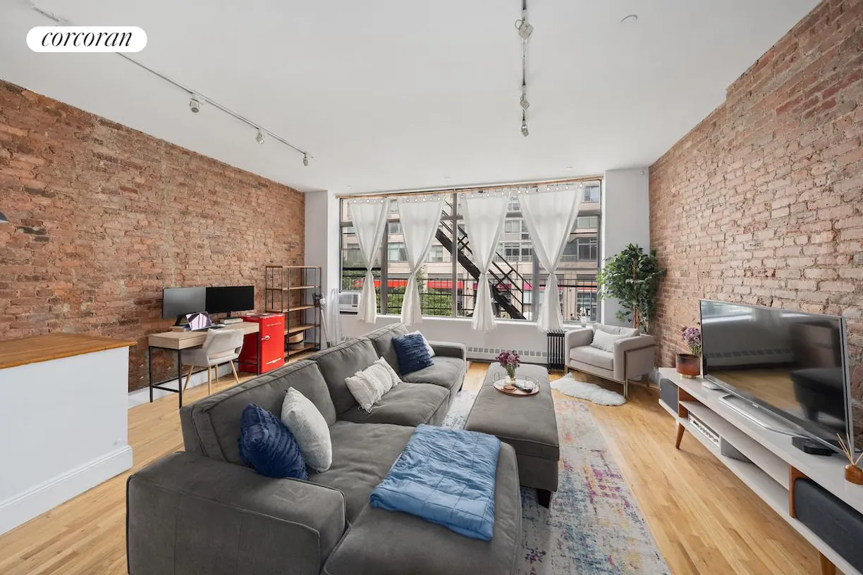 New York City Real Estate | View 801 Sixth Avenue, 2 | 1 Bed, 1 Bath