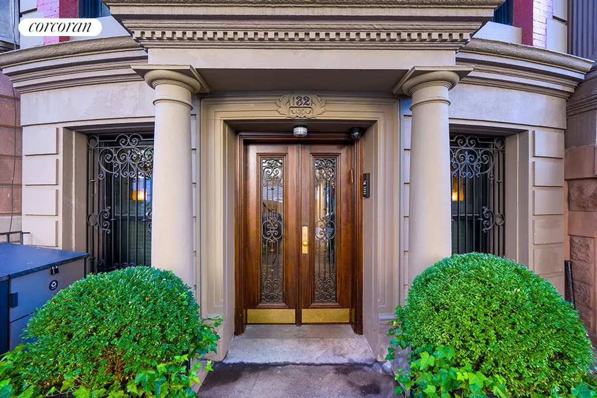 New York City Real Estate | View 132 West 81st Street | 5 Beds, 4 Baths