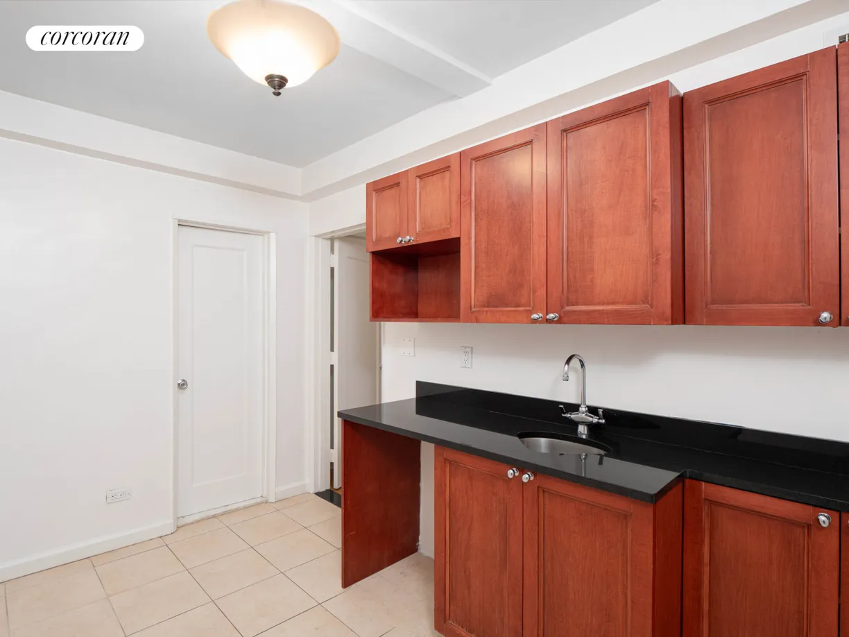 New York City Real Estate | View 35 East 35th Street, 1A | room 2