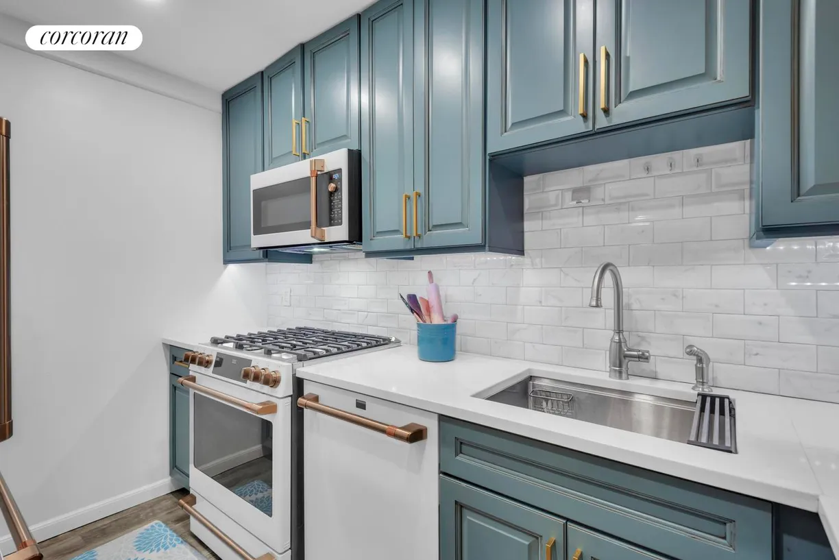 New York City Real Estate | View 507 East 80th Street, 2F | Kitchen