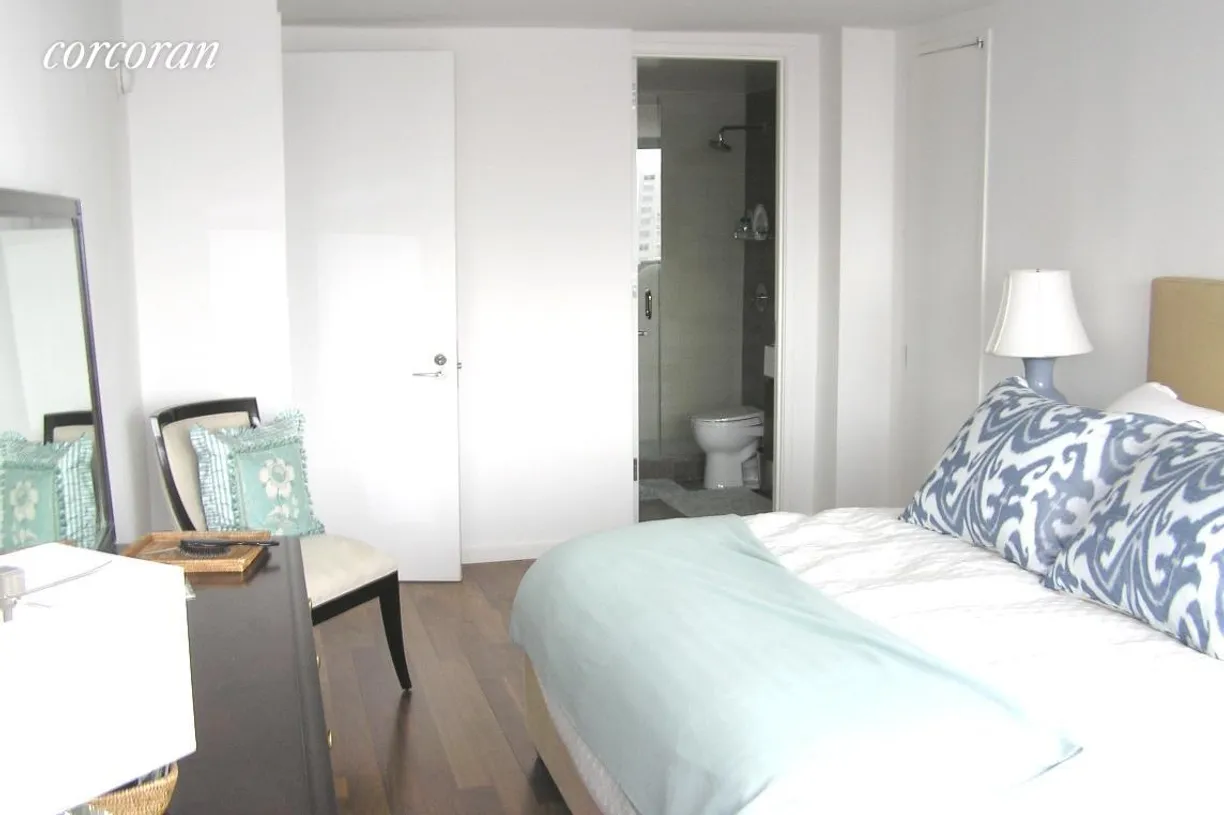 New York City Real Estate | View 515 East 72nd Street, 29C | room 2