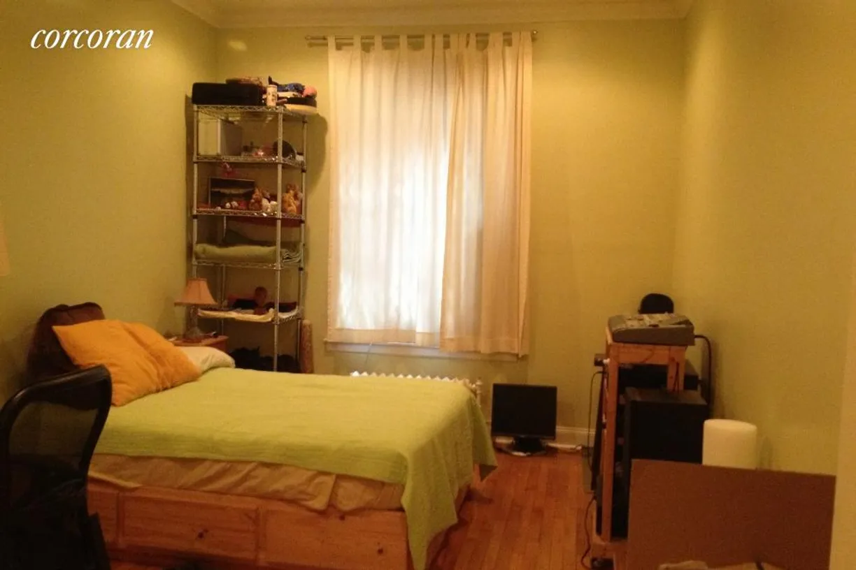 New York City Real Estate | View 225 Eastern Parkway, 3D | 2 Beds, 1 Bath