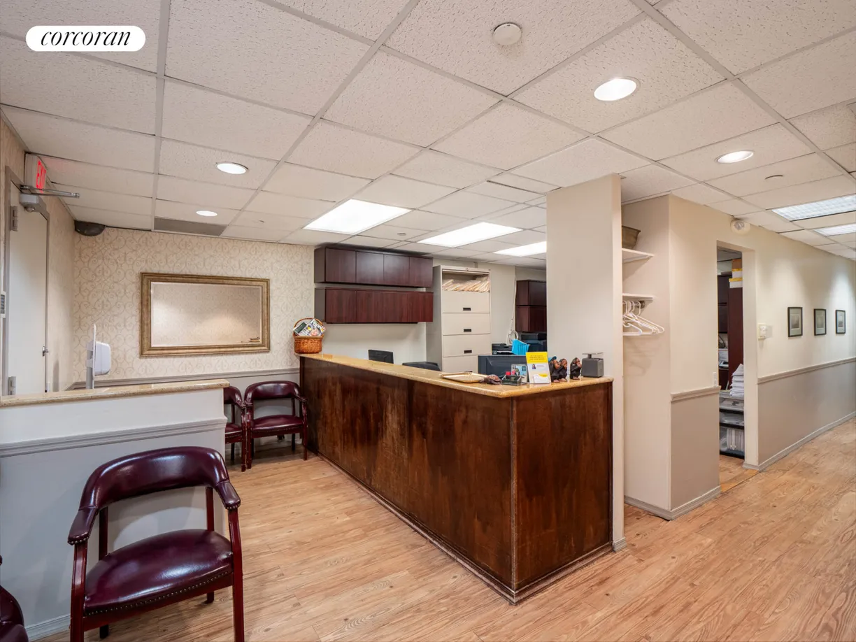 New York City Real Estate | View 184 East 70th Street, B2