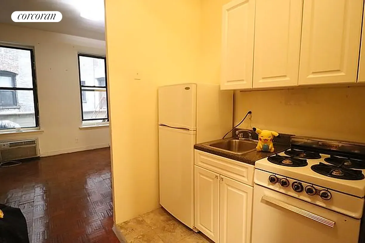 New York City Real Estate | View 1670 York Avenue, 2C | 1 Bath