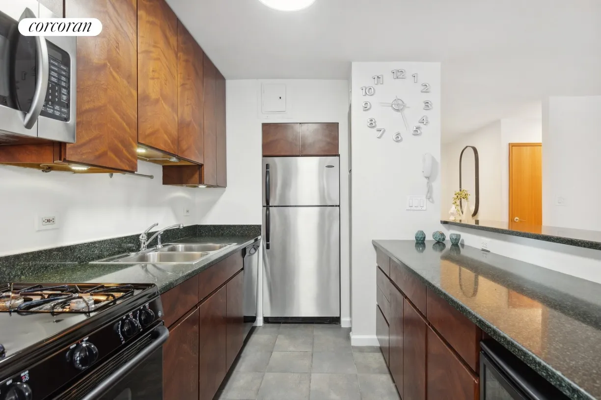New York City Real Estate | View 200 Central Park South, 10H | Kitchen
