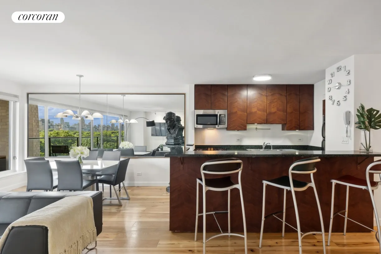 New York City Real Estate | View 200 Central Park South, 10H | Dining Area