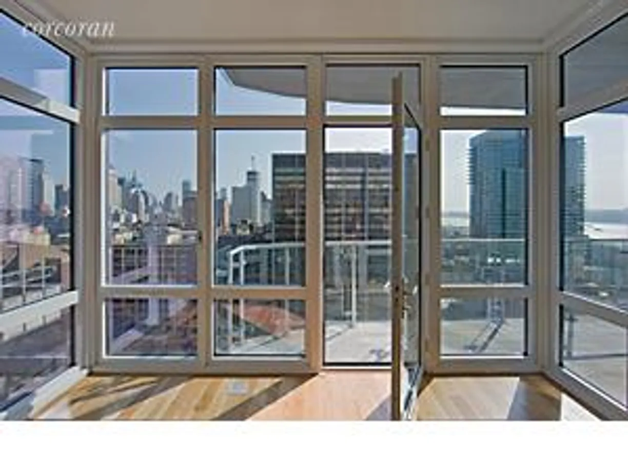 New York City Real Estate | View 555 West 59th Street, 21E | 1 Bed, 1 Bath