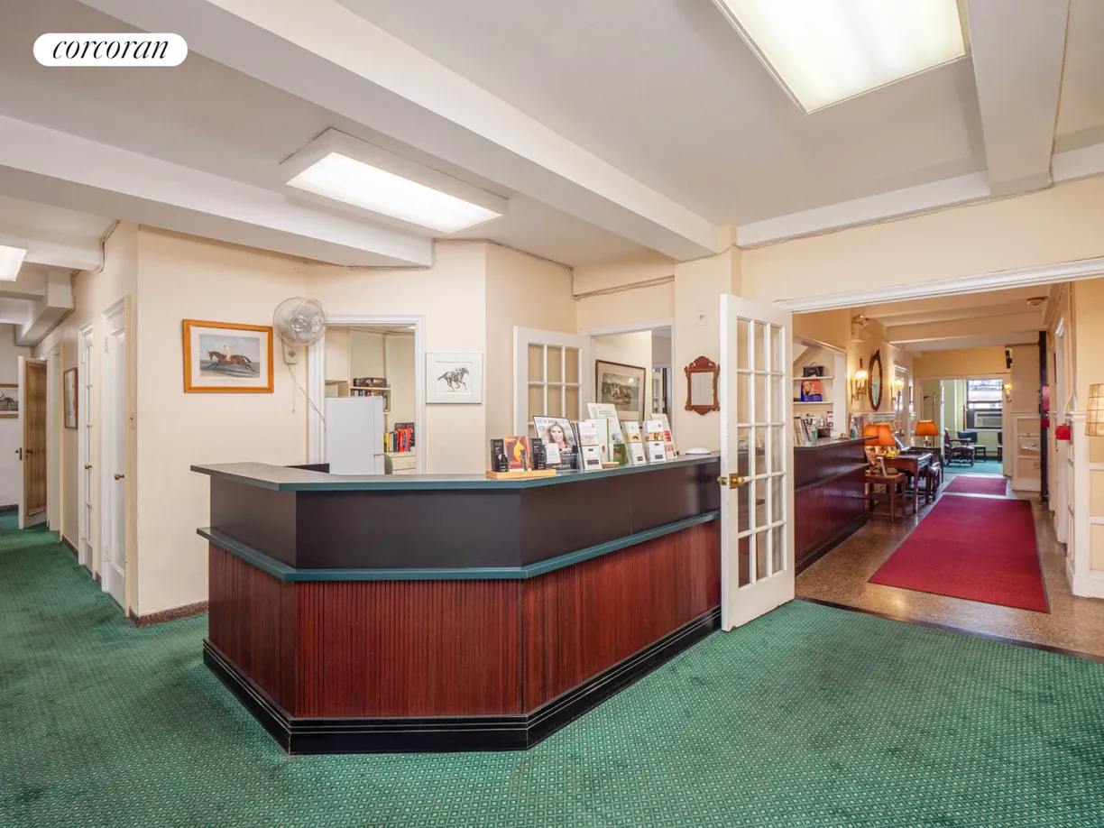 New York City Real Estate | View 115 East 61st Street, FL9 | room 1