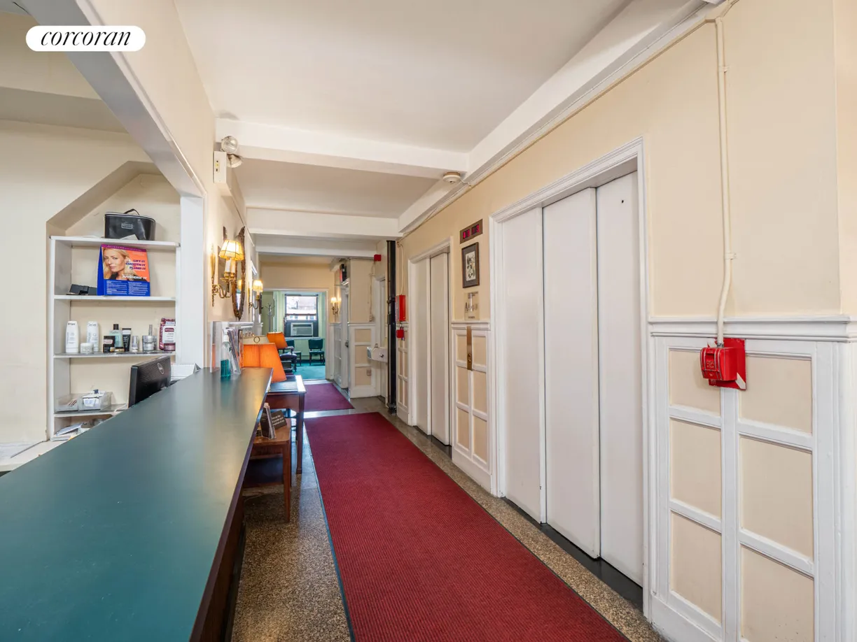 New York City Real Estate | View 115 East 61st Street, FL9 | room 2
