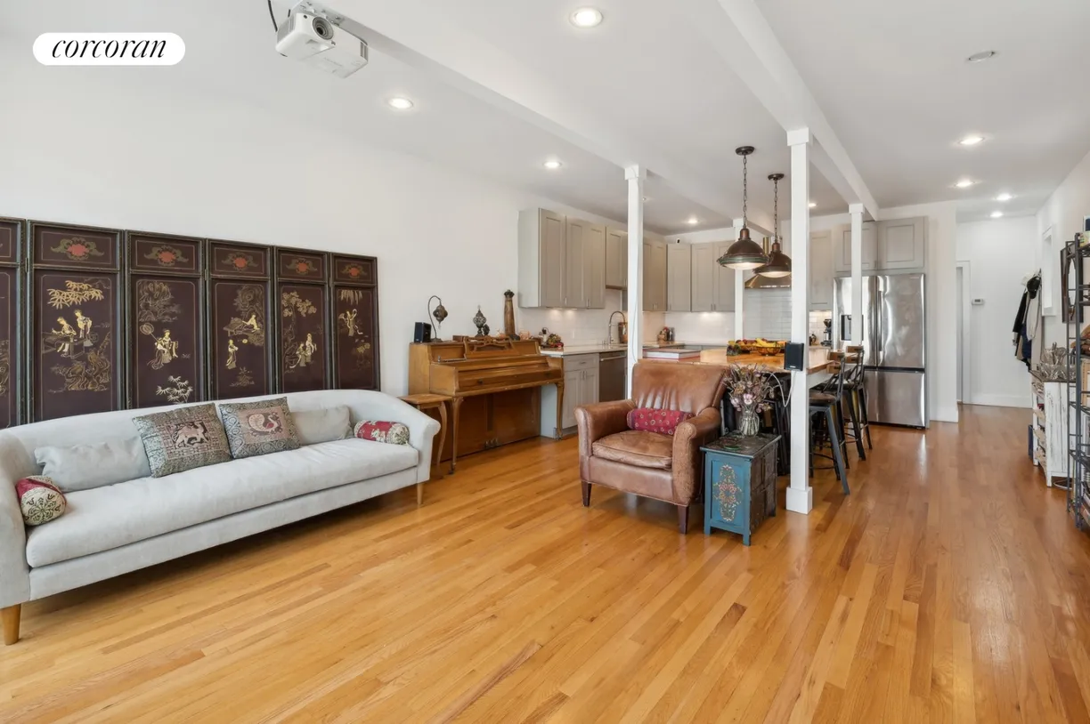 New York City Real Estate | View 723 King Avenue | Living Room