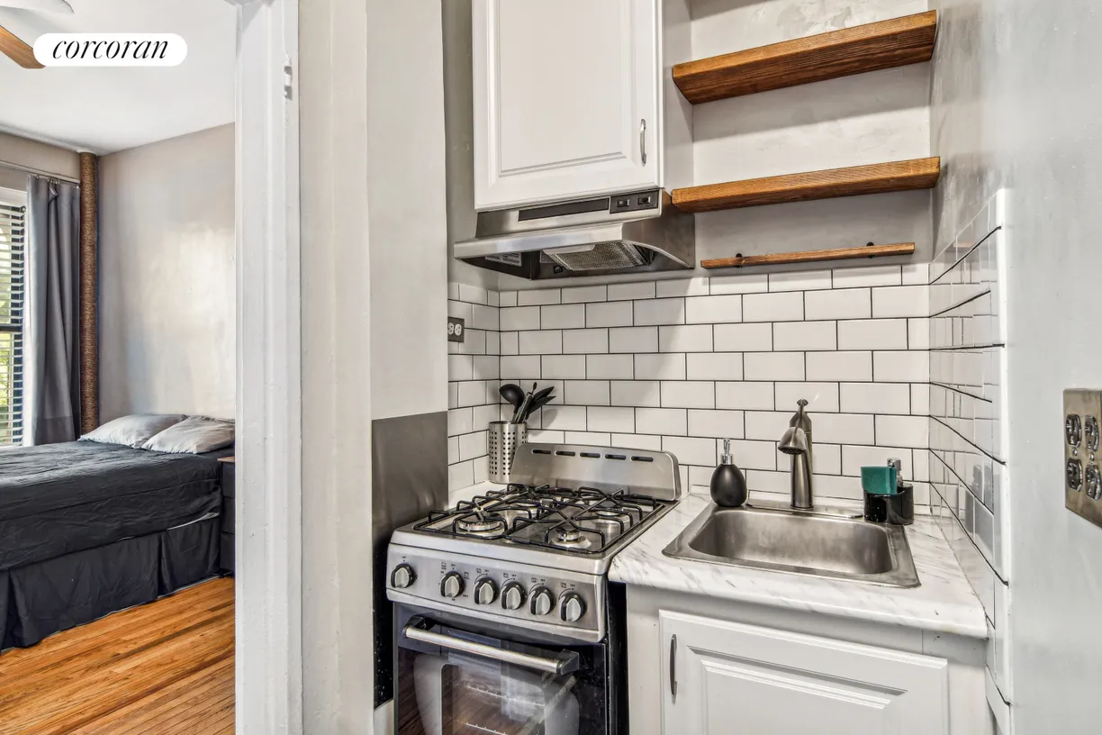 New York City Real Estate | View 1777 Madison Avenue, 24 | Kitchen