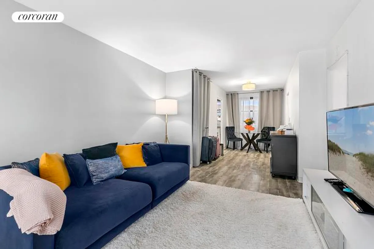 New York City Real Estate | View 61-55 98th Street, 16B | room 2