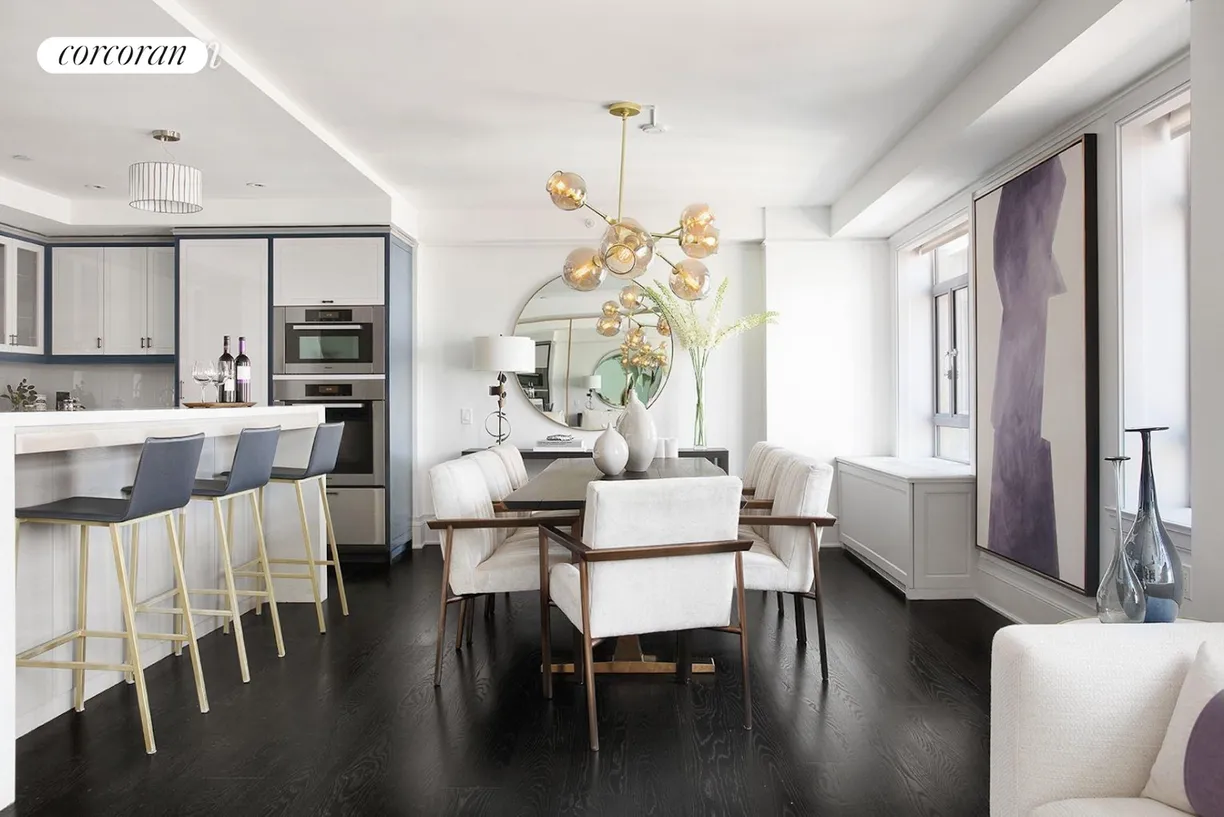 New York City Real Estate | View 21 East 61st Street, 12E | room 1