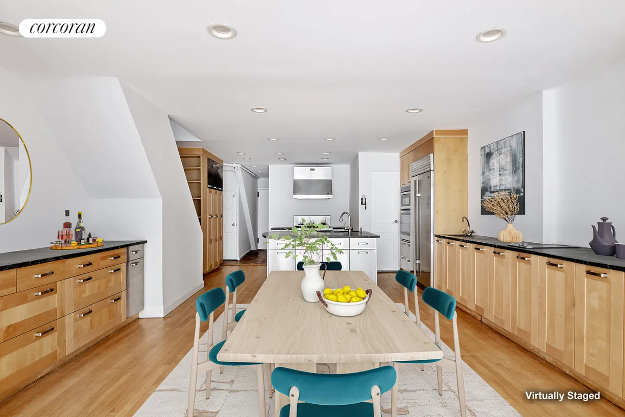 New York City Real Estate | View 32 West 95th Street | room 1