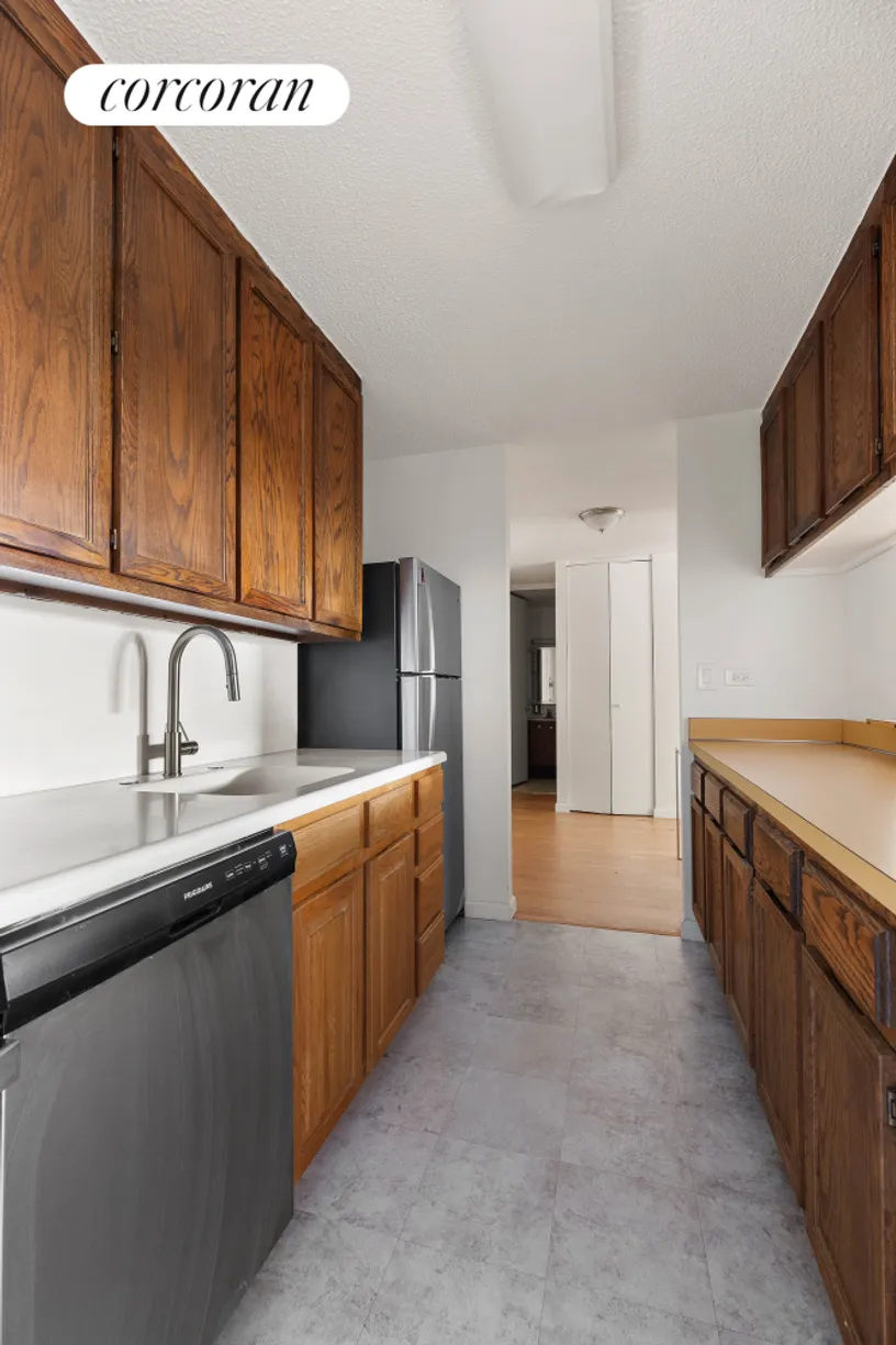 New York City Real Estate | View 531 Main Street, 225 | Kitchen
