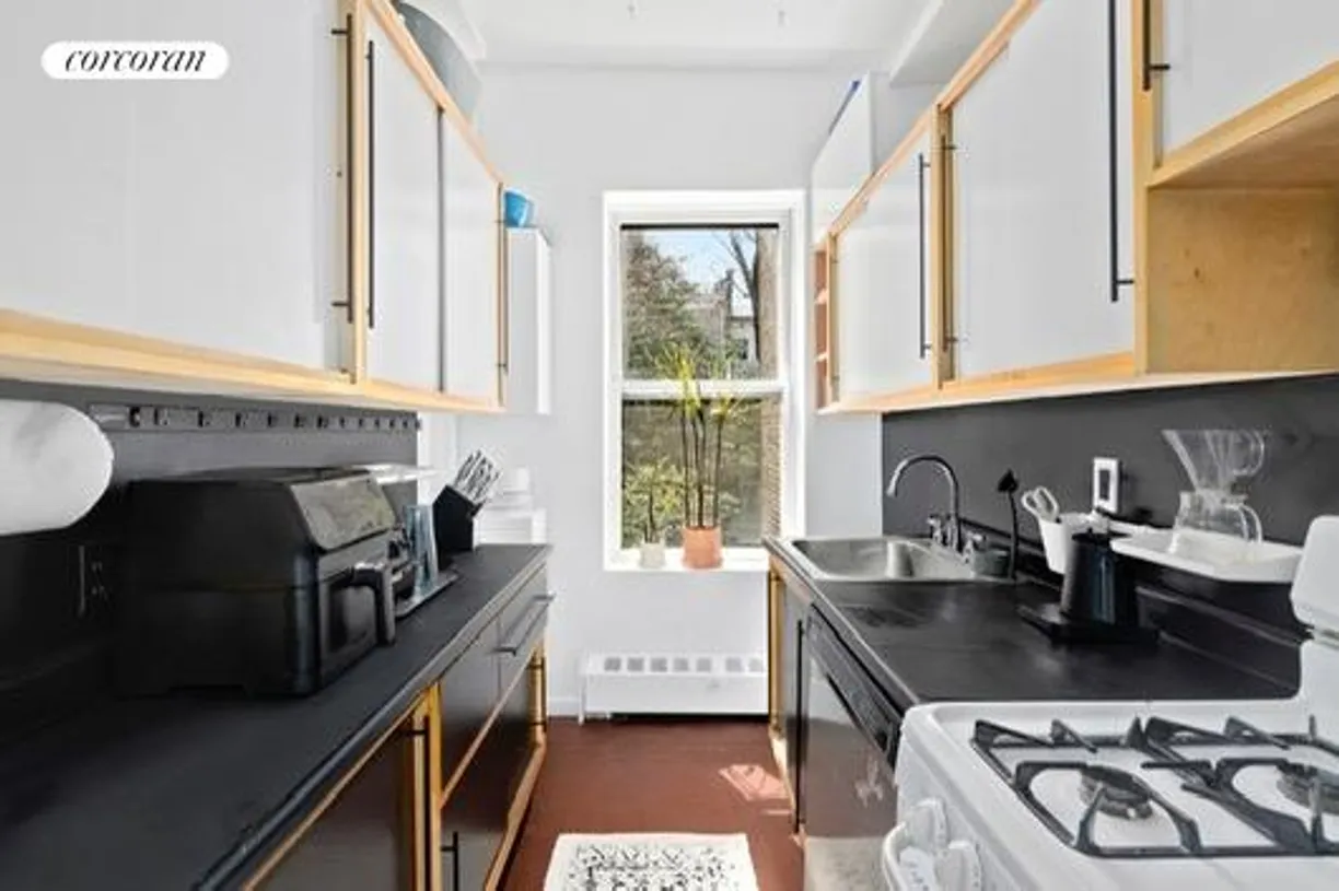 New York City Real Estate | View 218 East 31st Street, 2 | room 1