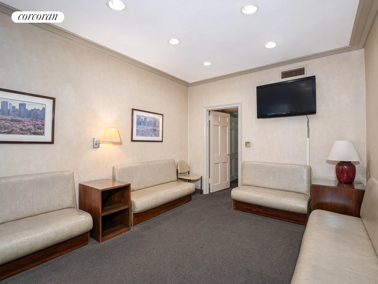 New York City Real Estate | View 23 East 79th Street, GF | room 1