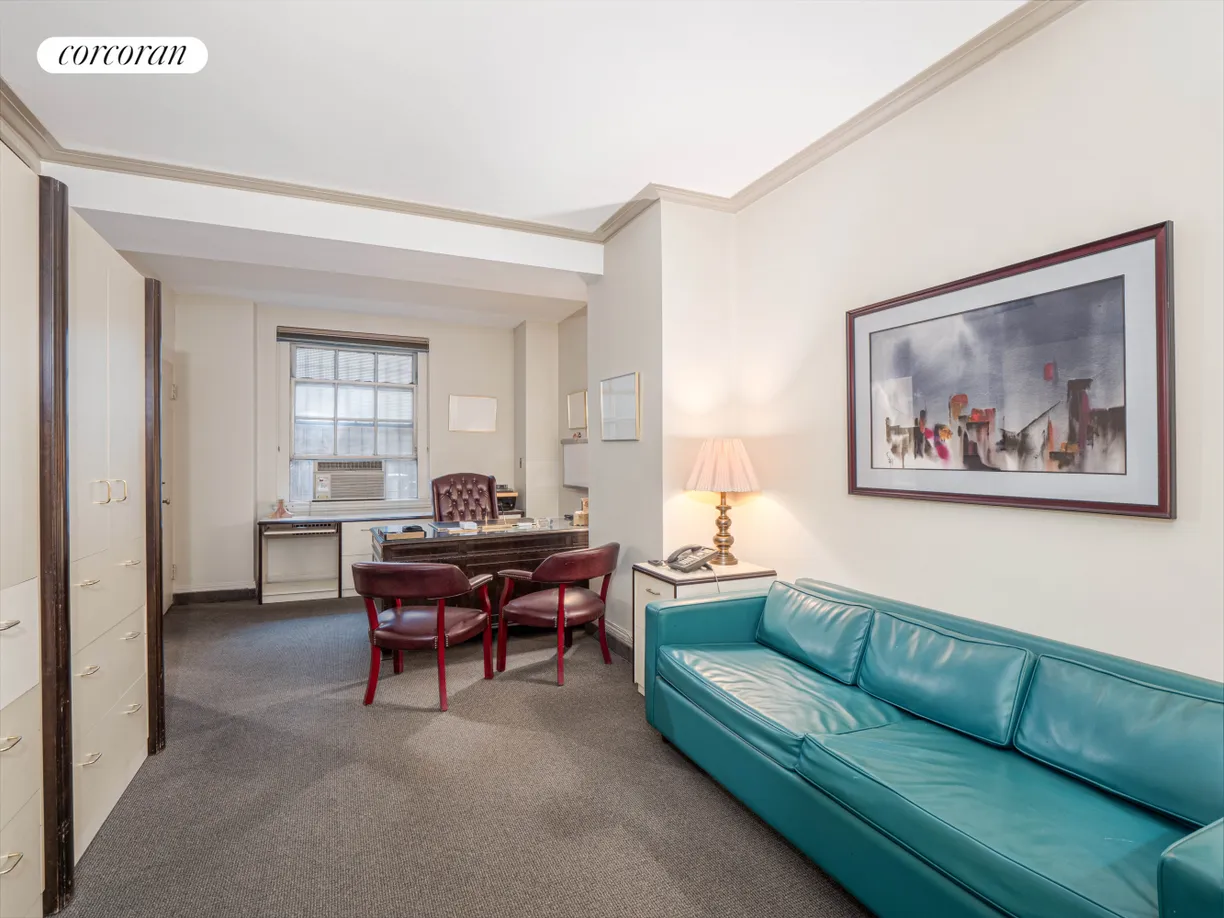 New York City Real Estate | View 23 East 79th Street, GF | room 2