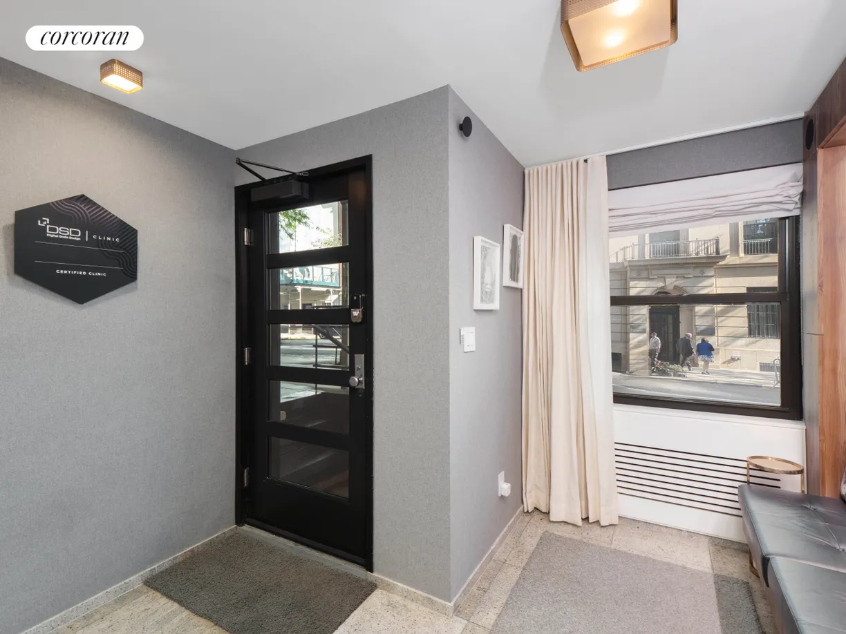 New York City Real Estate | View 8 East 84th Street, GF | room 2