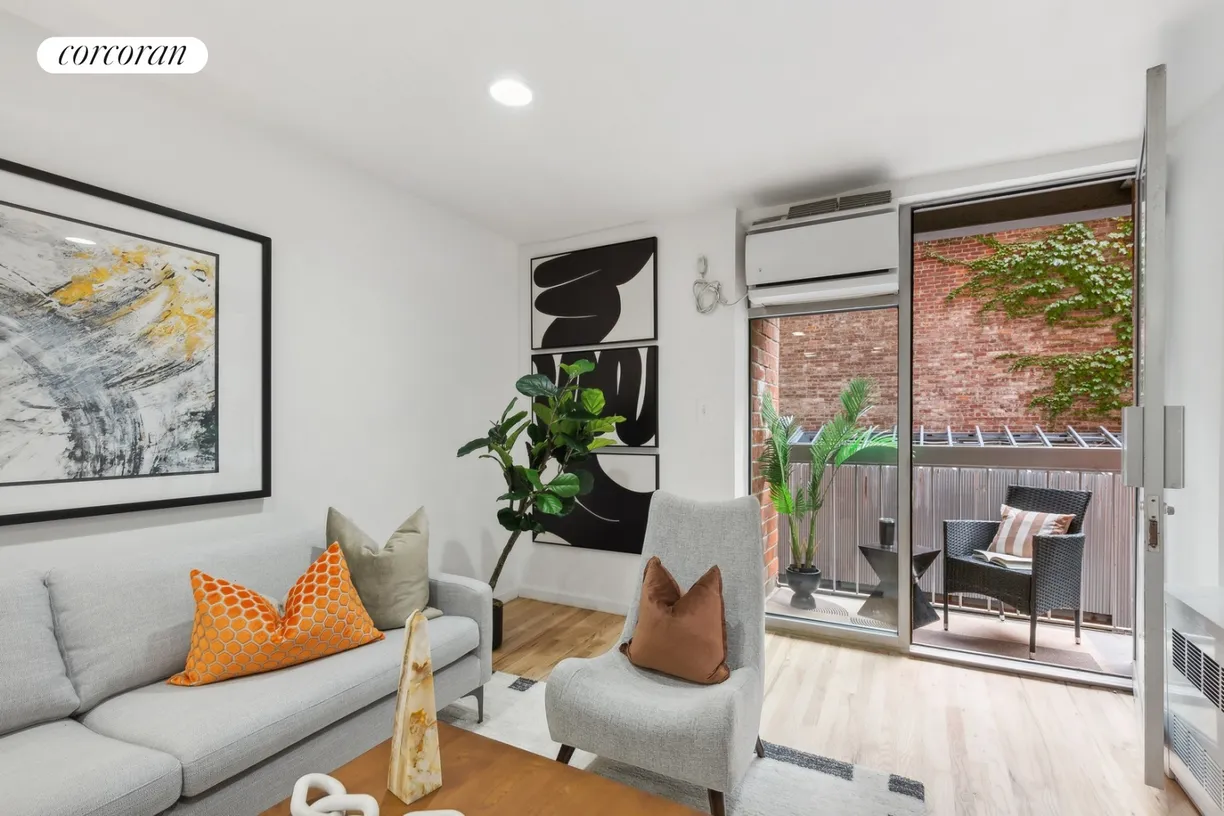 New York City Real Estate | View 184 Thompson Street, M/A | room 2