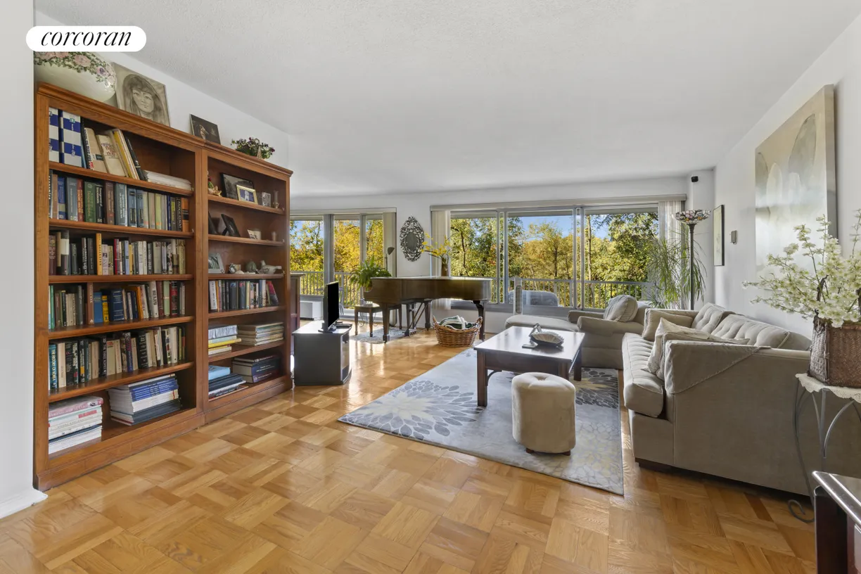 New York City Real Estate | View 4455 Douglas Avenue, 4H | room 2