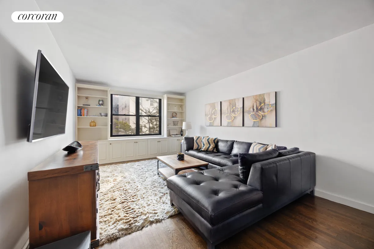 New York City Real Estate | View 100 West 12th Street, 4C | 1 Bed, 1 Bath
