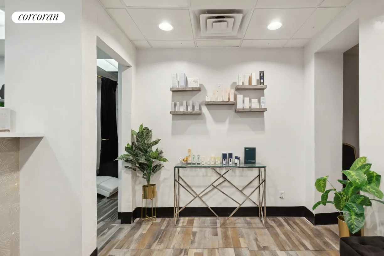 New York City Real Estate | View 120 Montague Street, OFFICE | room 1