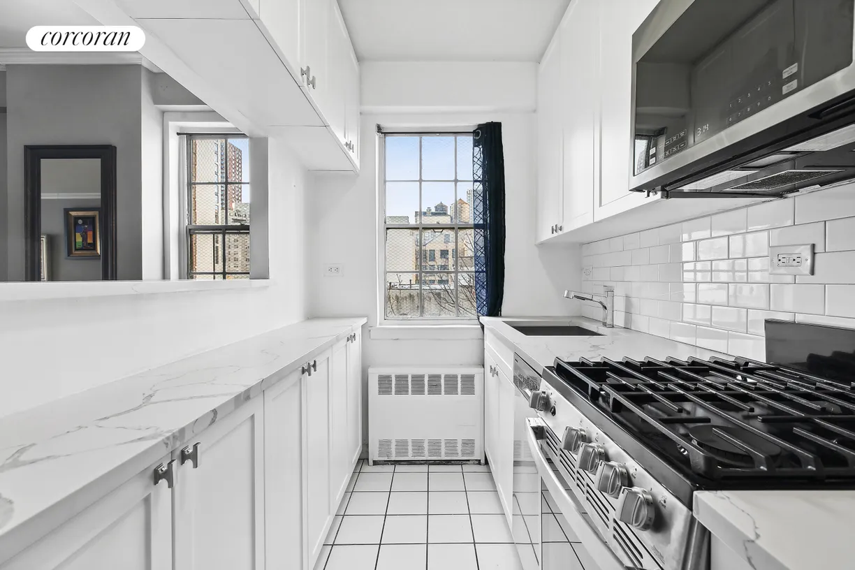 New York City Real Estate | View 245 East 35th Street, 10C | room 1