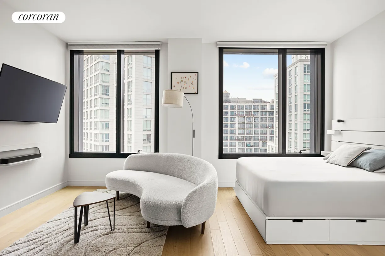 New York City Real Estate | View 45-30 Pearson Street, 7G | 1 Bath