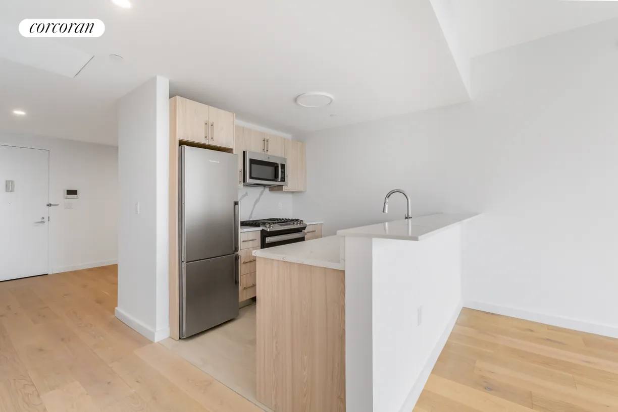 New York City Real Estate | View 1516 Park Avenue, 8G | room 2