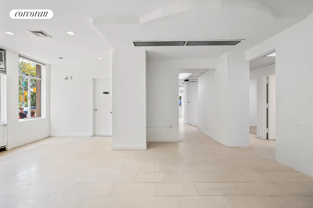 New York City Real Estate | View 211 Central Park West, 1D | 6 Beds, 2 Baths