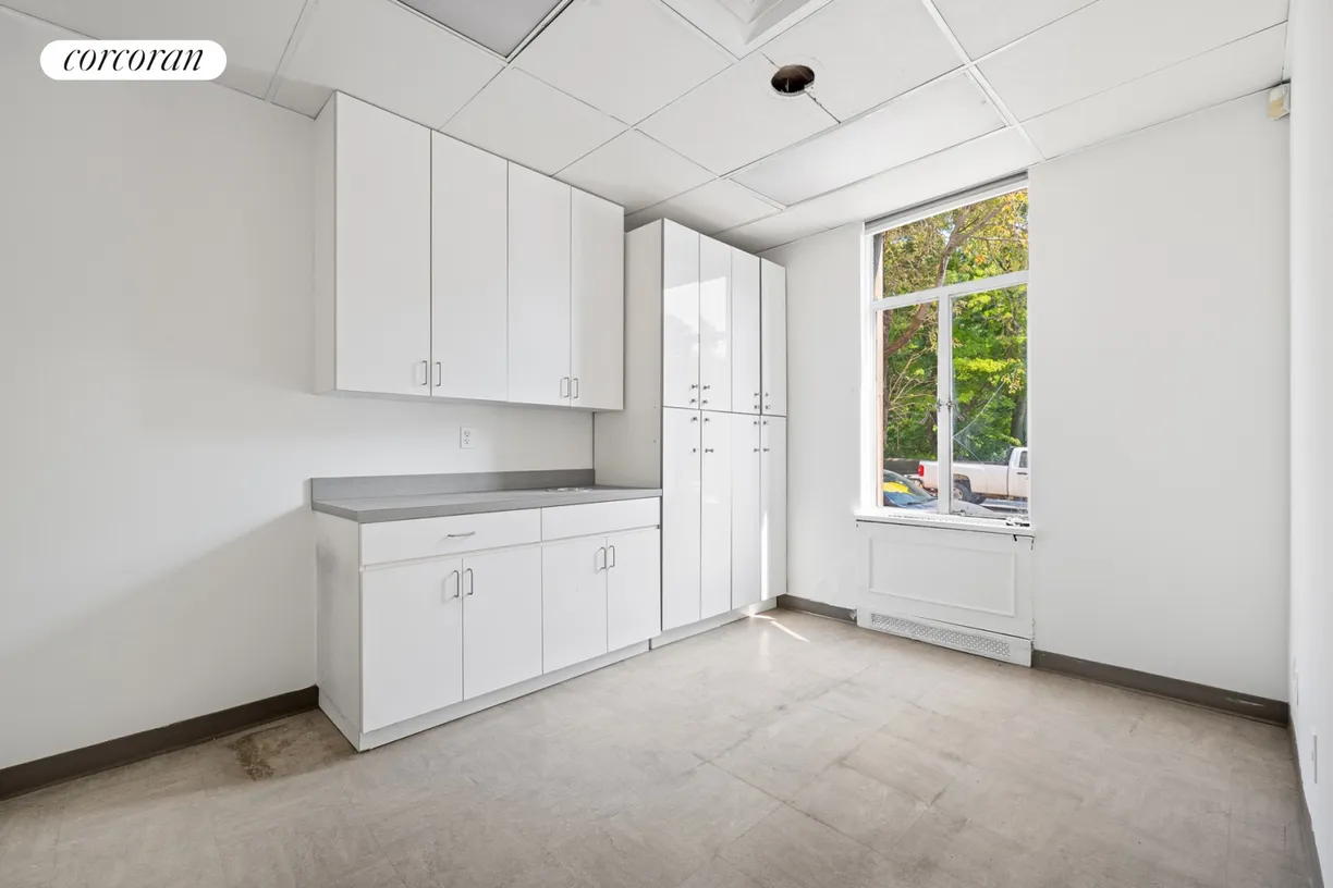 New York City Real Estate | View 211 Central Park West, 1D | room 2