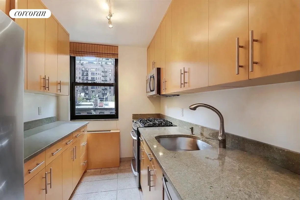 New York City Real Estate | View 420 East 51st Street, 5D | room 2