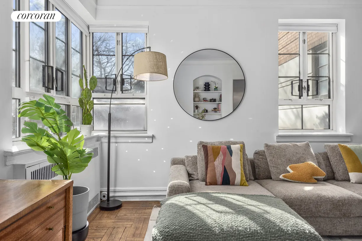 New York City Real Estate | View 140 8th Avenue, 1B | room 2