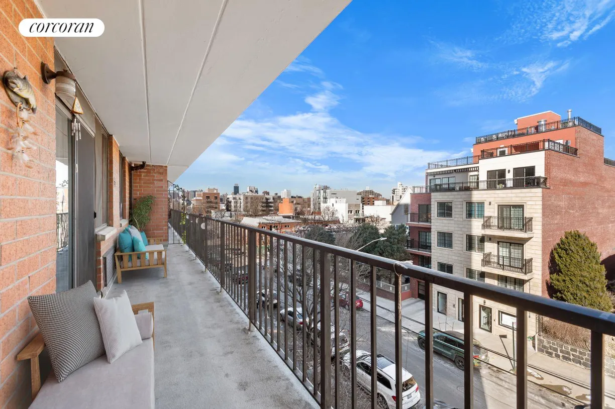 New York City Real Estate | View 23-22 30th Road, 4D | room 2