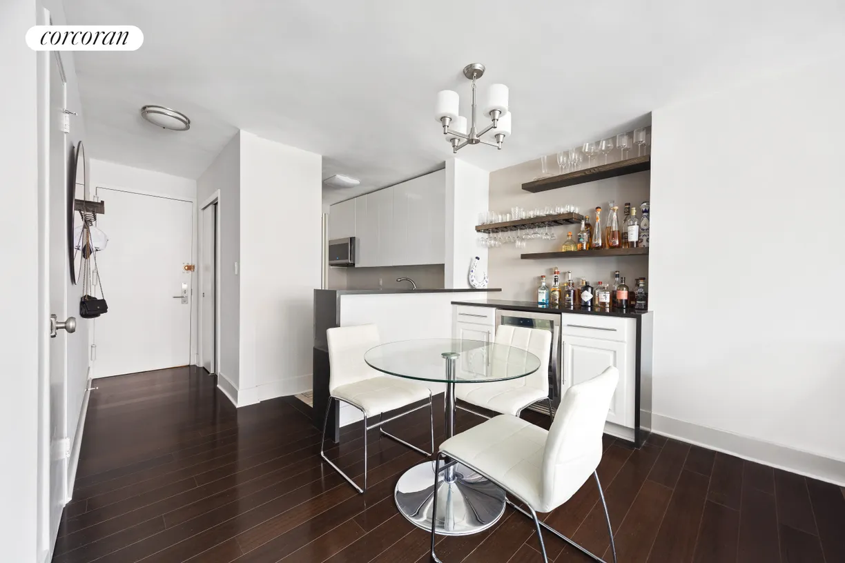 New York City Real Estate | View 32 Gramercy Park South, 7F | Other Listing Photo