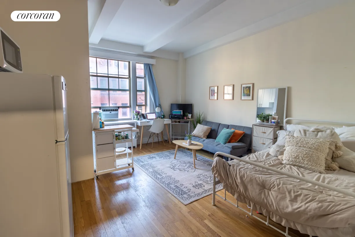 New York City Real Estate | View 170 West 74th Street, 303 | Living Room