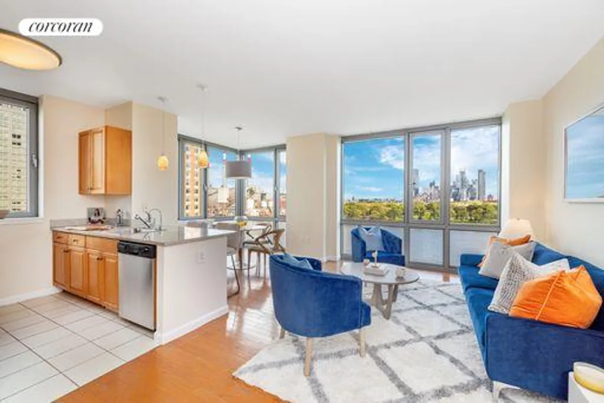 New York City Real Estate | View 425 Main Street, 9S | Living Room
