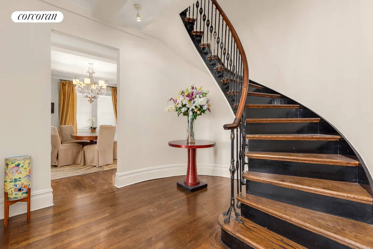 New York City Real Estate | View 419 East 57th Street, WMAIS | Curved Staircase